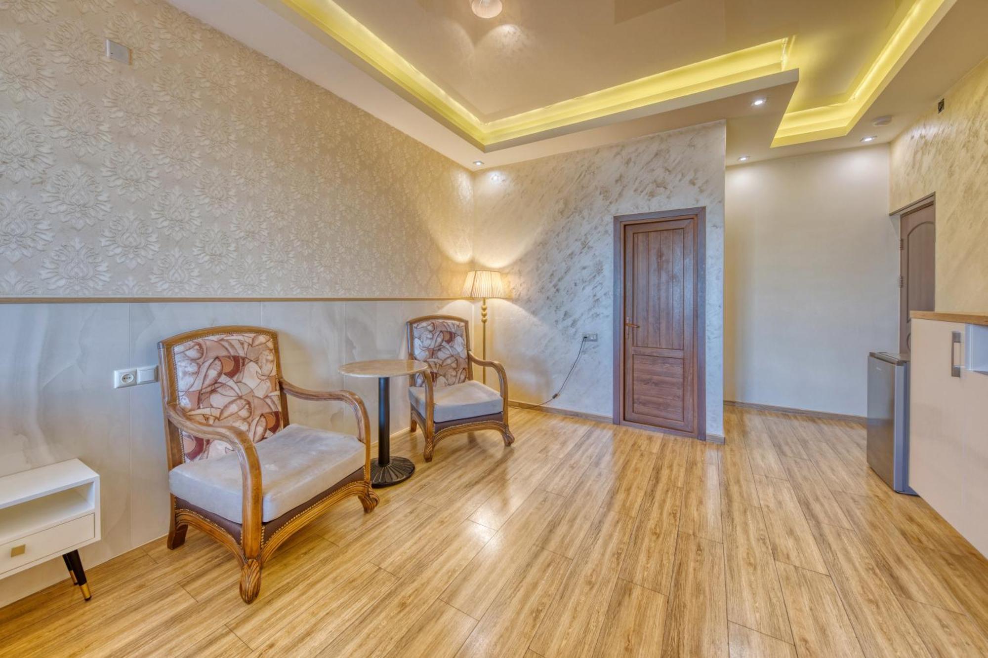 Aleppo Hotel Jerevan Eksteriør bilde