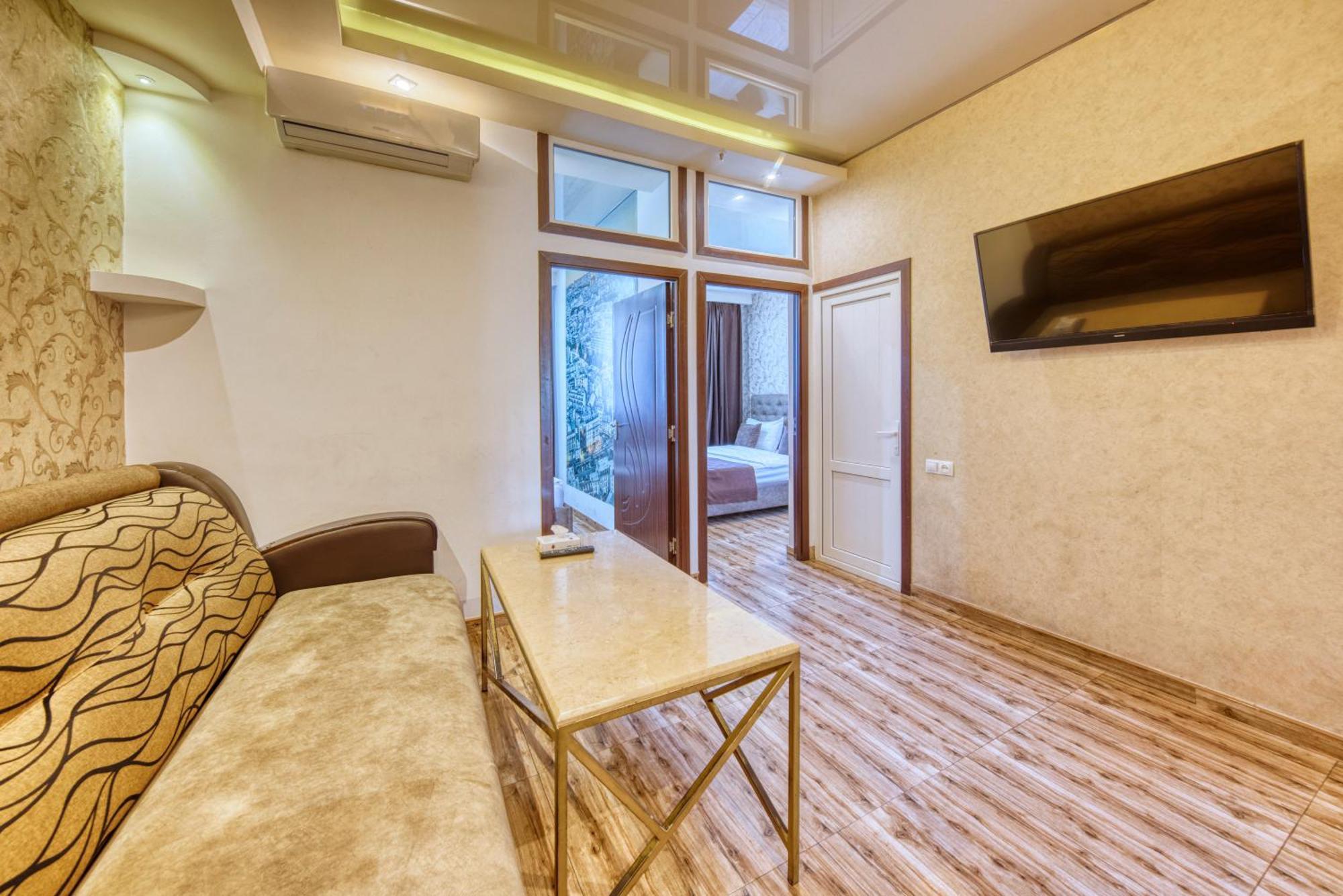 Aleppo Hotel Jerevan Eksteriør bilde