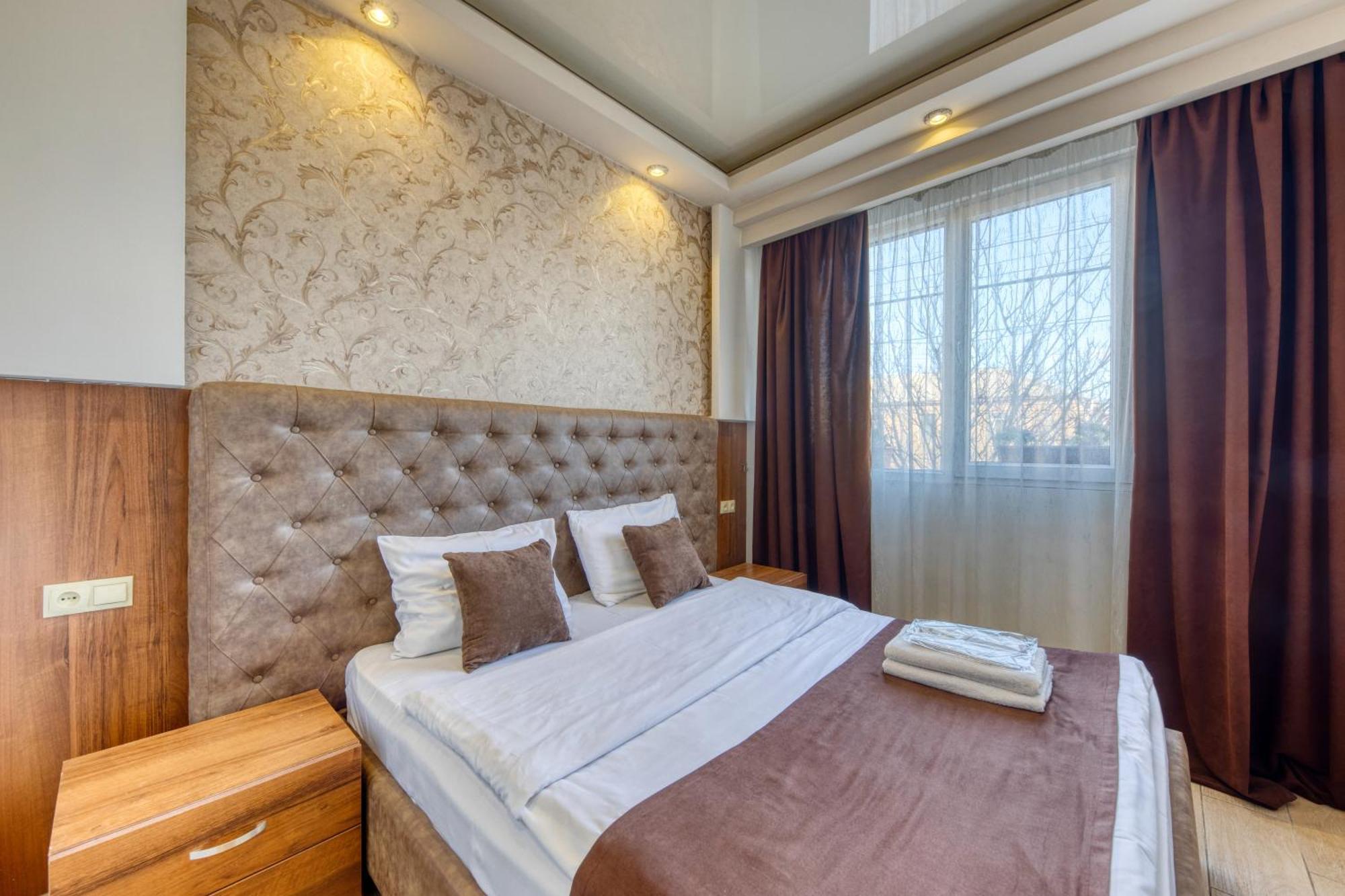 Aleppo Hotel Jerevan Eksteriør bilde
