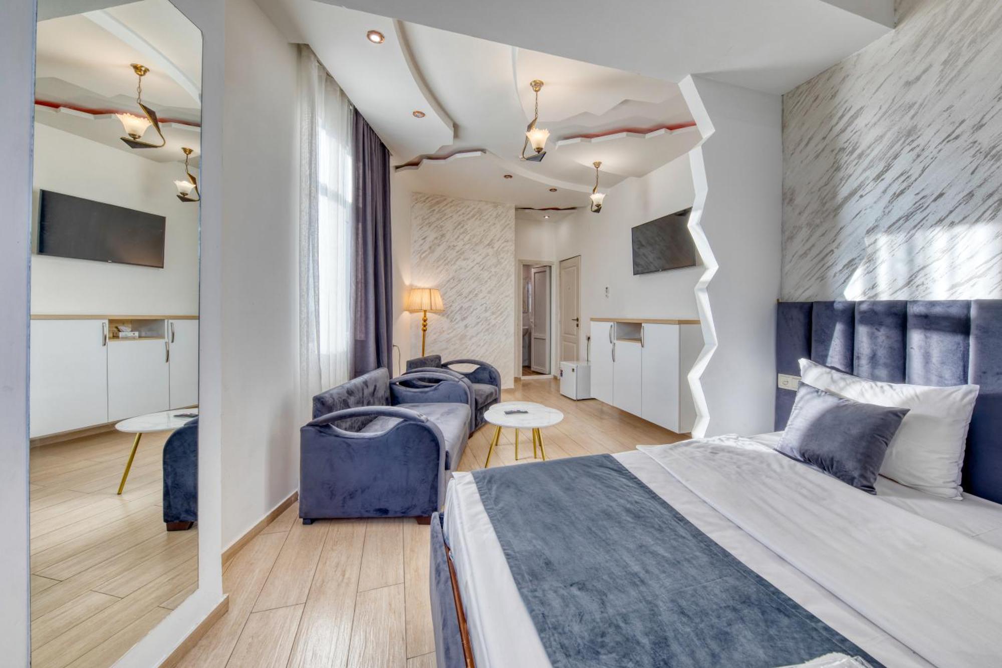 Aleppo Hotel Jerevan Eksteriør bilde