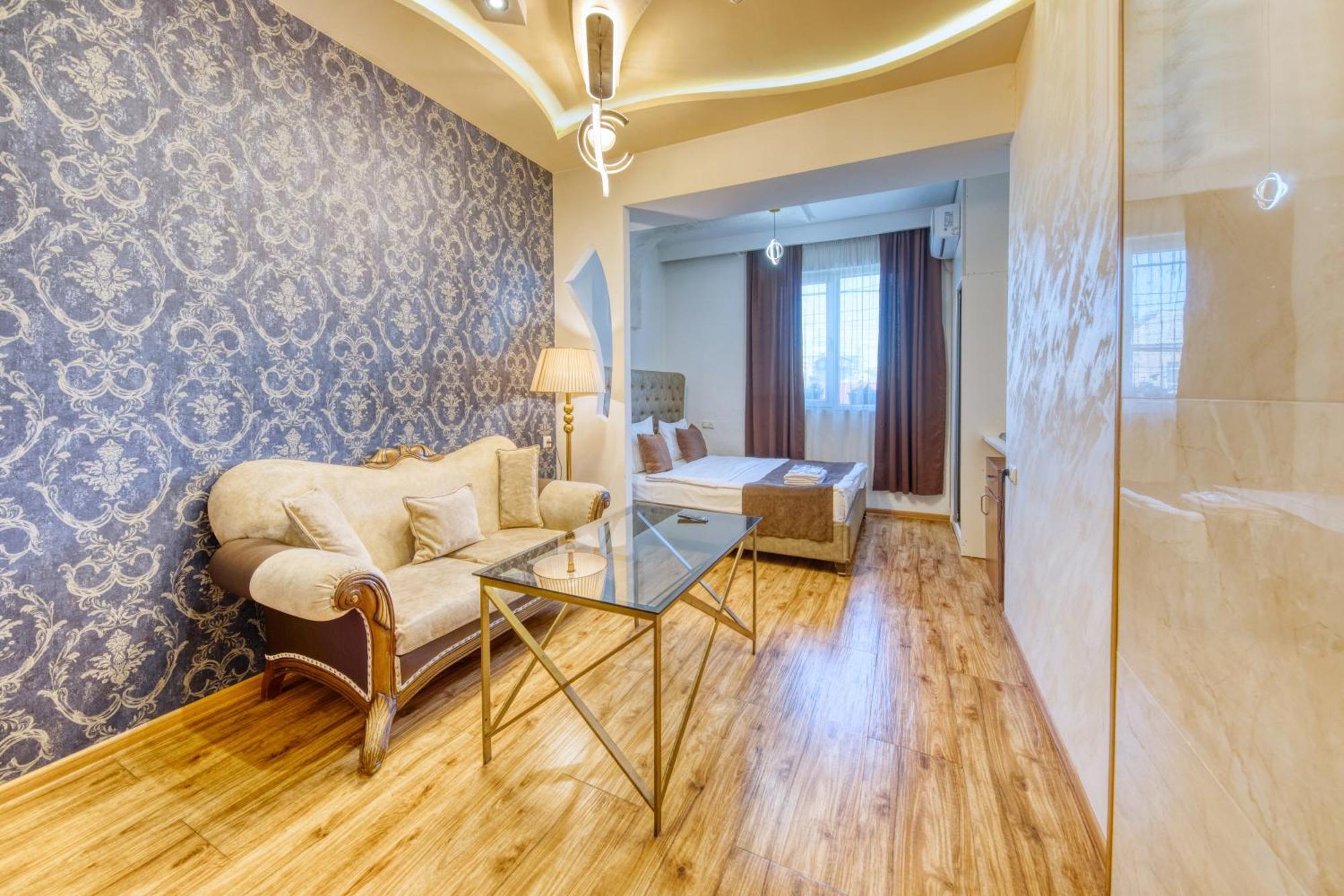 Aleppo Hotel Jerevan Eksteriør bilde