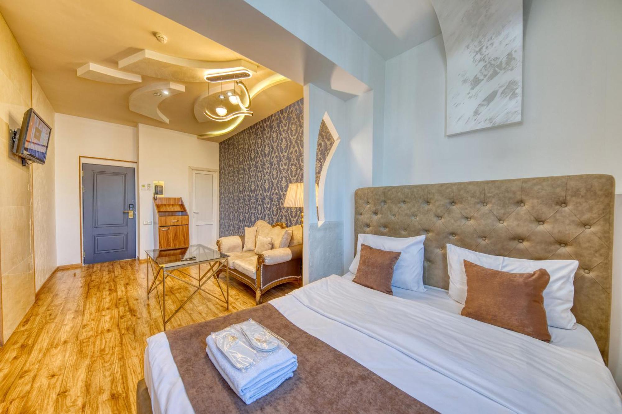 Aleppo Hotel Jerevan Eksteriør bilde