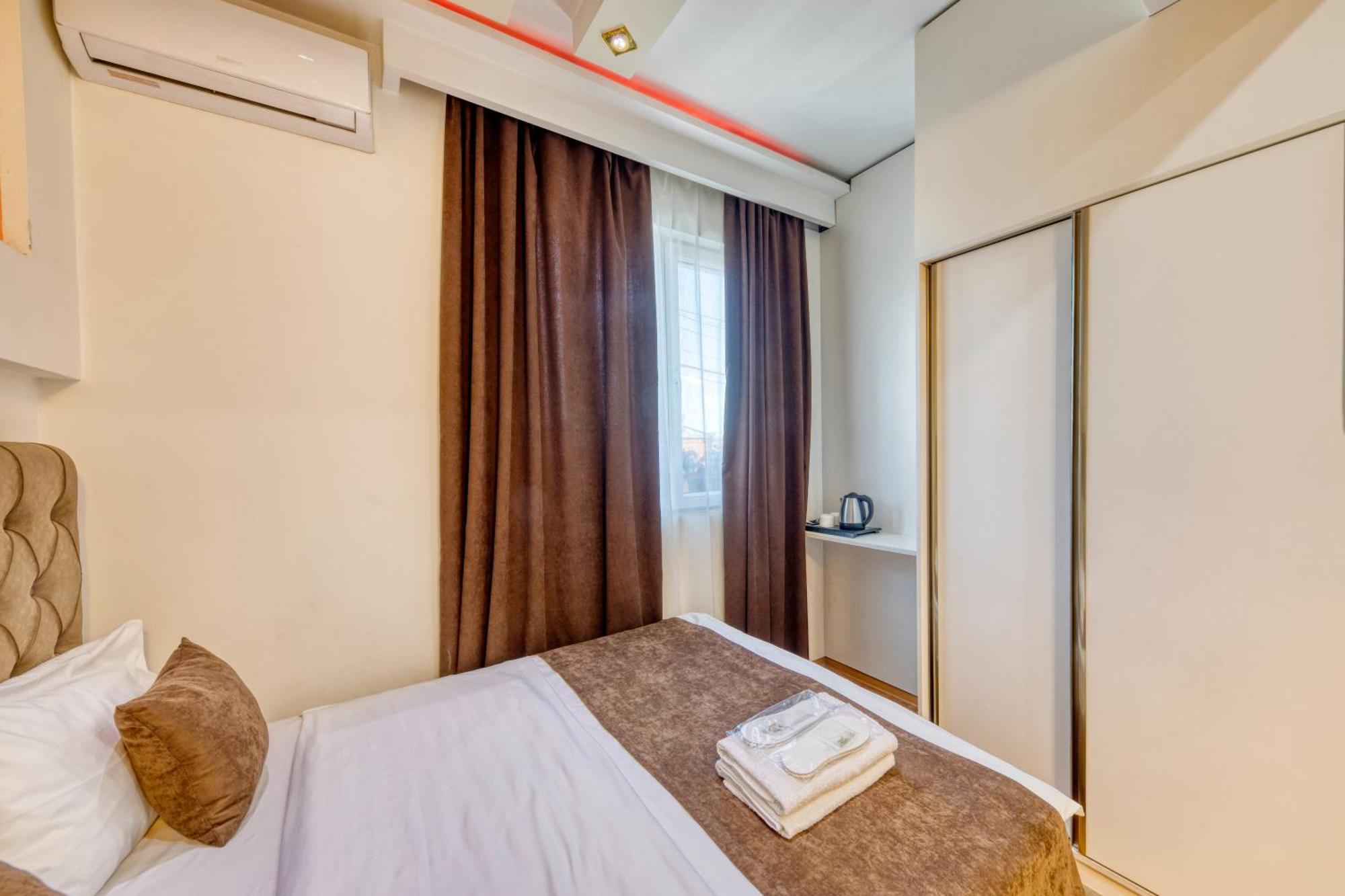 Aleppo Hotel Jerevan Eksteriør bilde